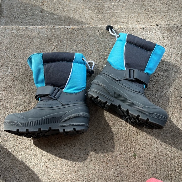 Tundra Snow Boots - Picture 2 of 9